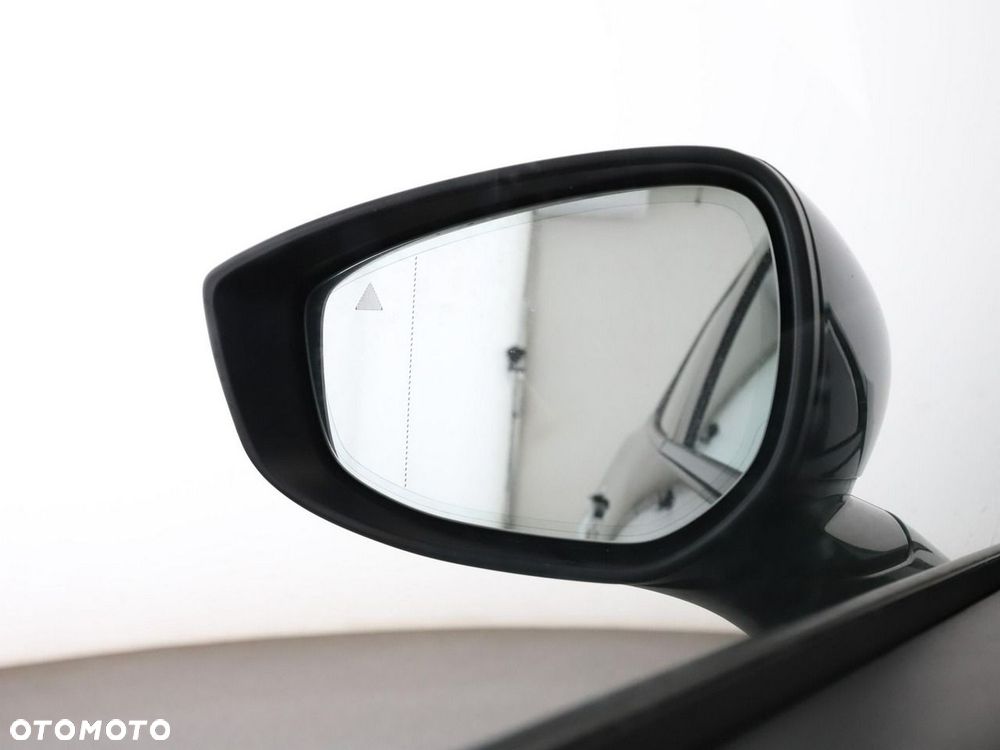Mazda 3 SKYACTIV-X 2.0 M-Hybrid SELECTION - 37