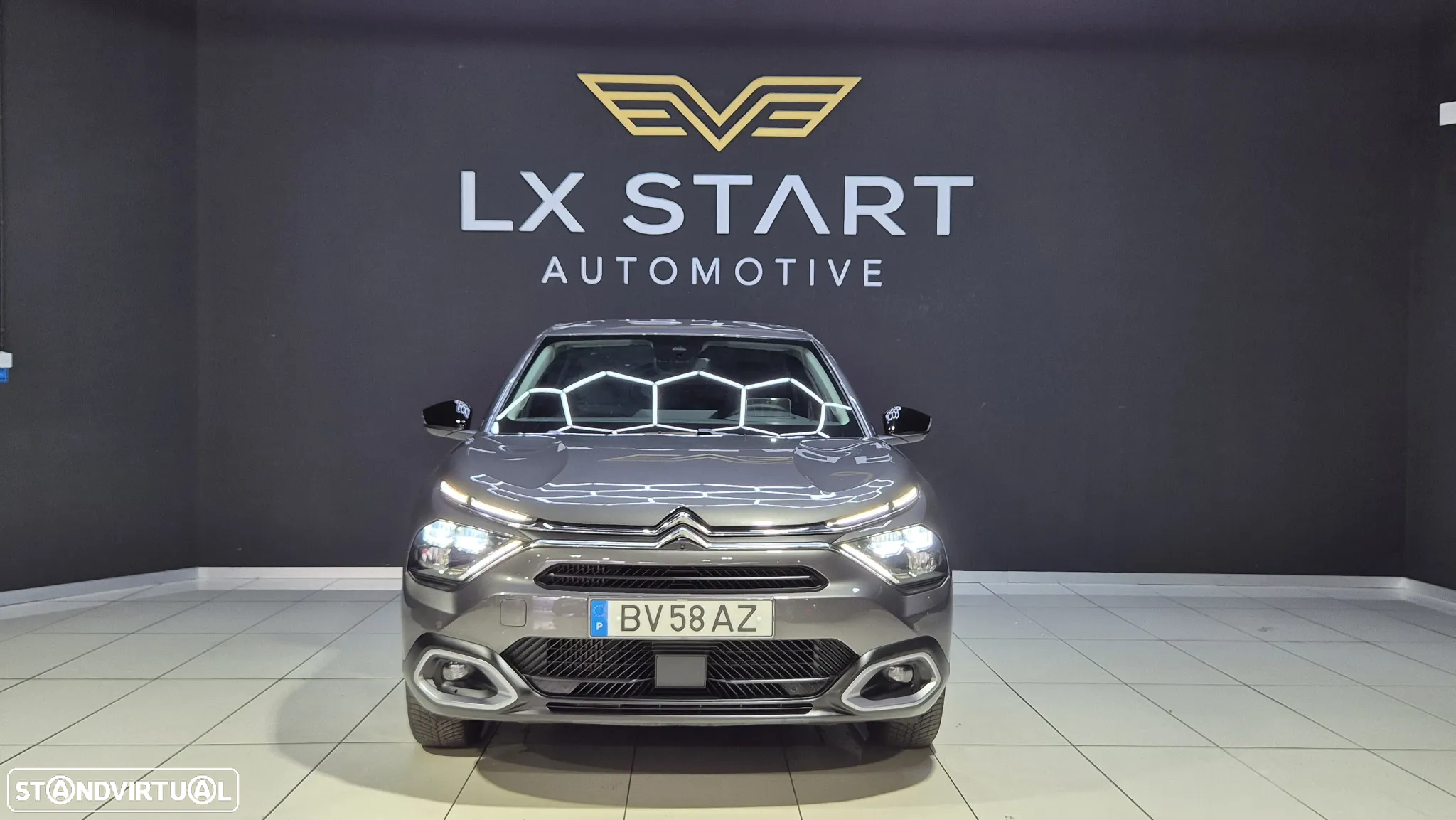 Citroën C4 PureTech 130 Stop&Start EAT8 SHINE - 8