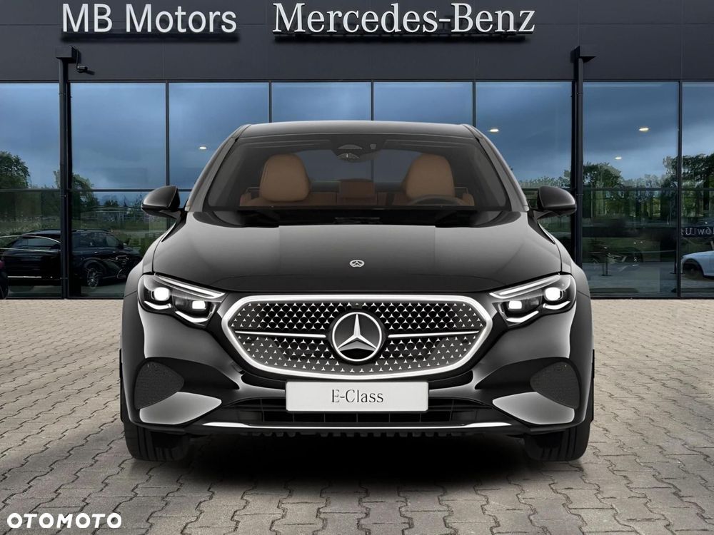 Mercedes-Benz Klasa E - 9