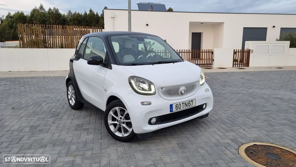 Smart ForTwo Coupé 1.0 Passion 71 - 1
