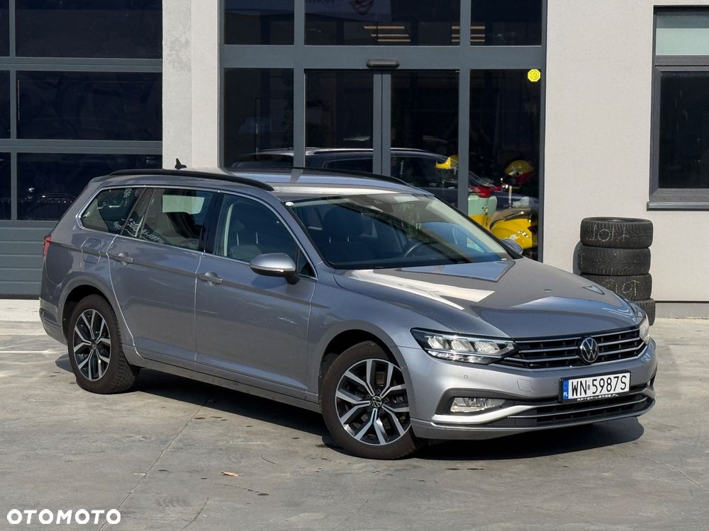 Volkswagen Passat Variant 2023 photo 2