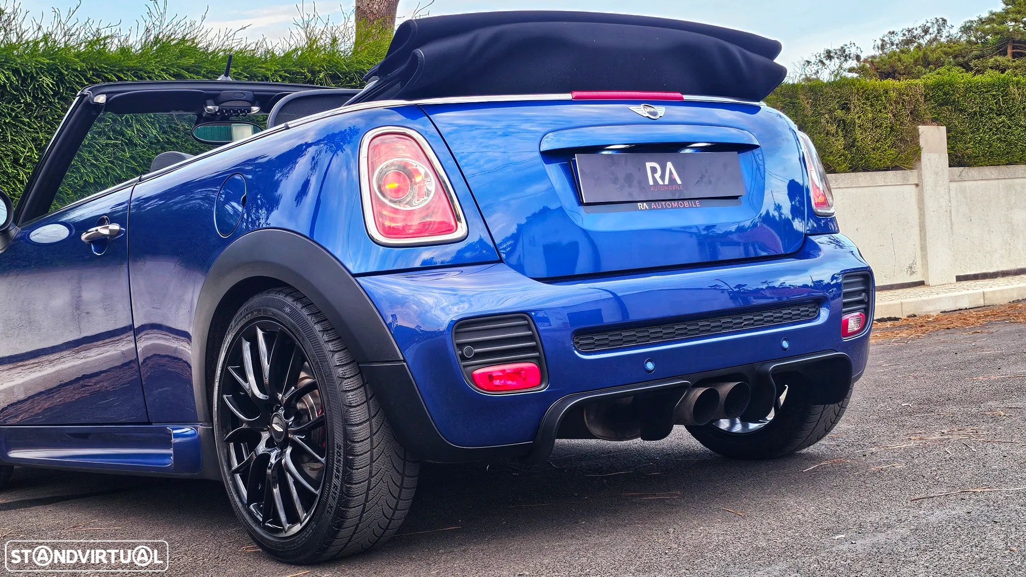MINI Cabrio John Cooper Works 157g - 13