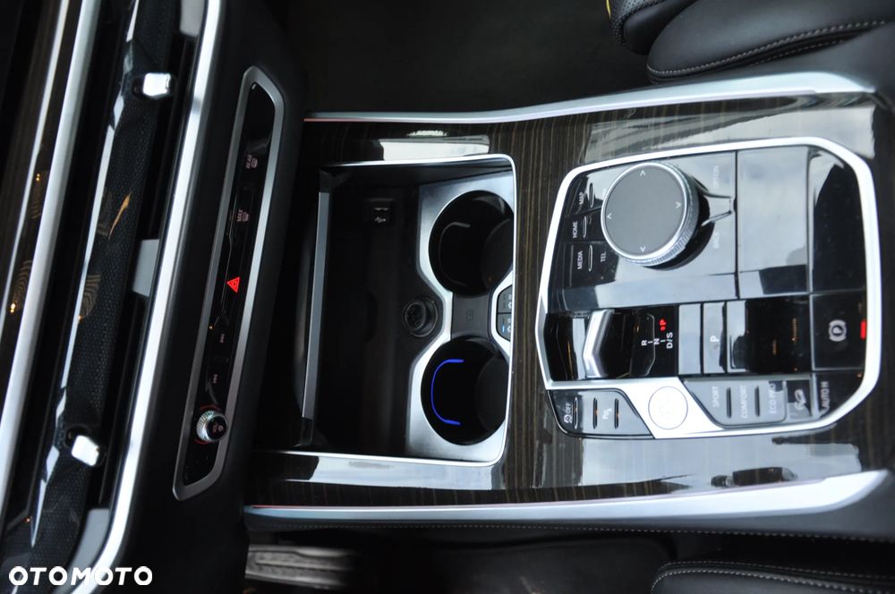 BMW X5 xDrive30d sport - 32