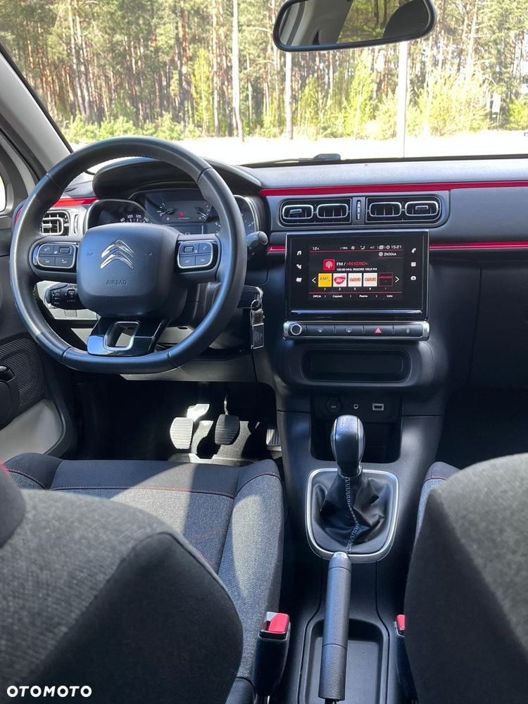Citroën C3 1.2 PureTech Shine S&S - 9