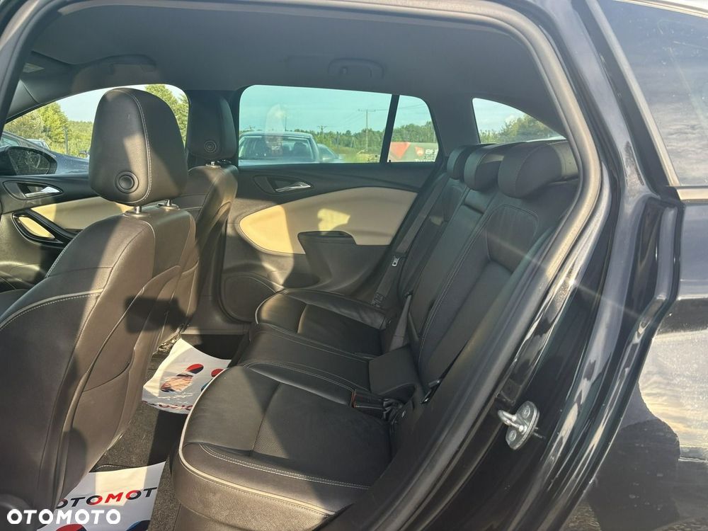 Opel Astra - 34
