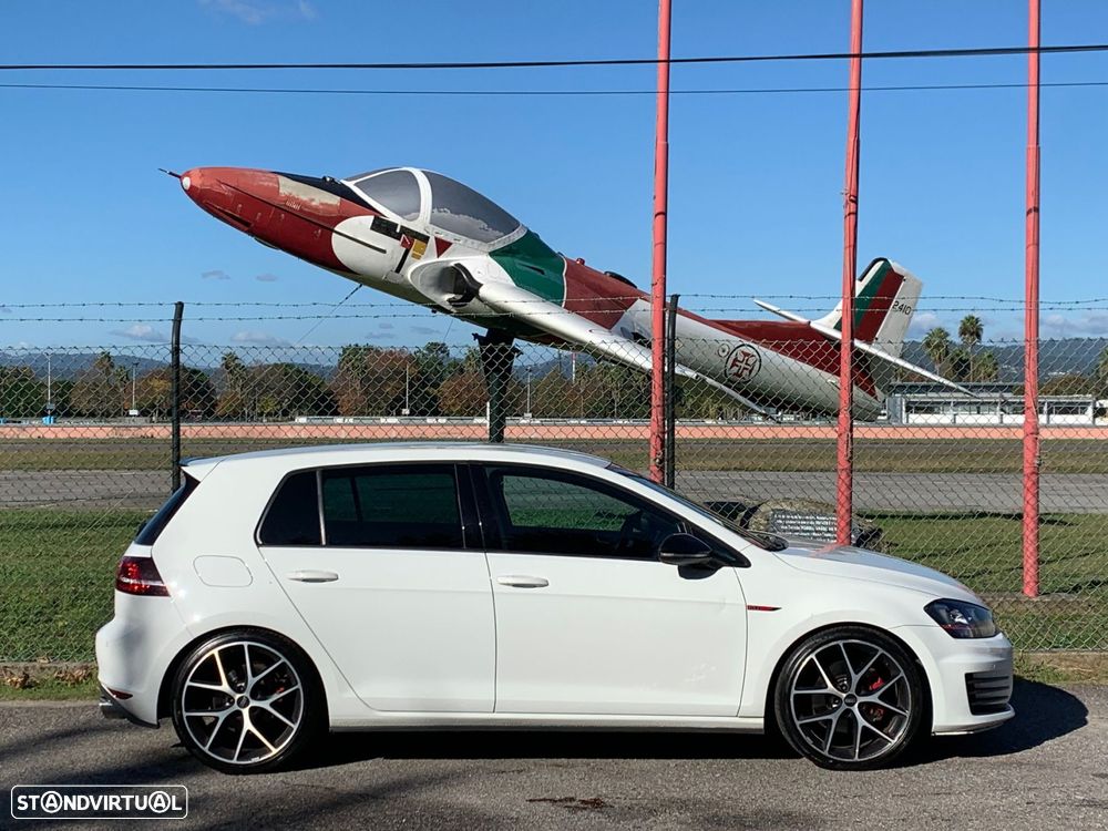 VW Golf 2.0 TSi GTi - 6