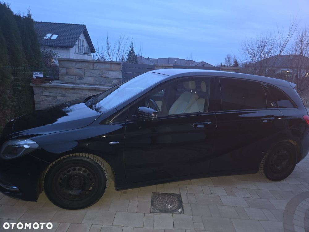 Mercedes-Benz Klasa B 180 CDI - 2