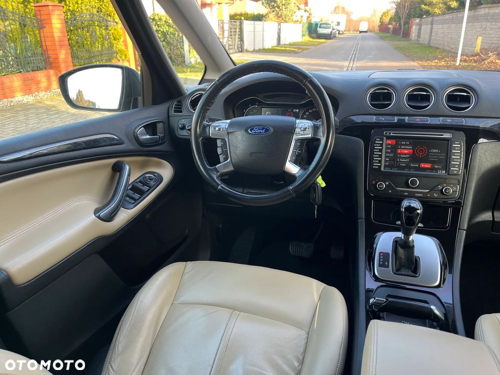 Ford S-Max 2.0 TDCi DPF Business Edition - 19