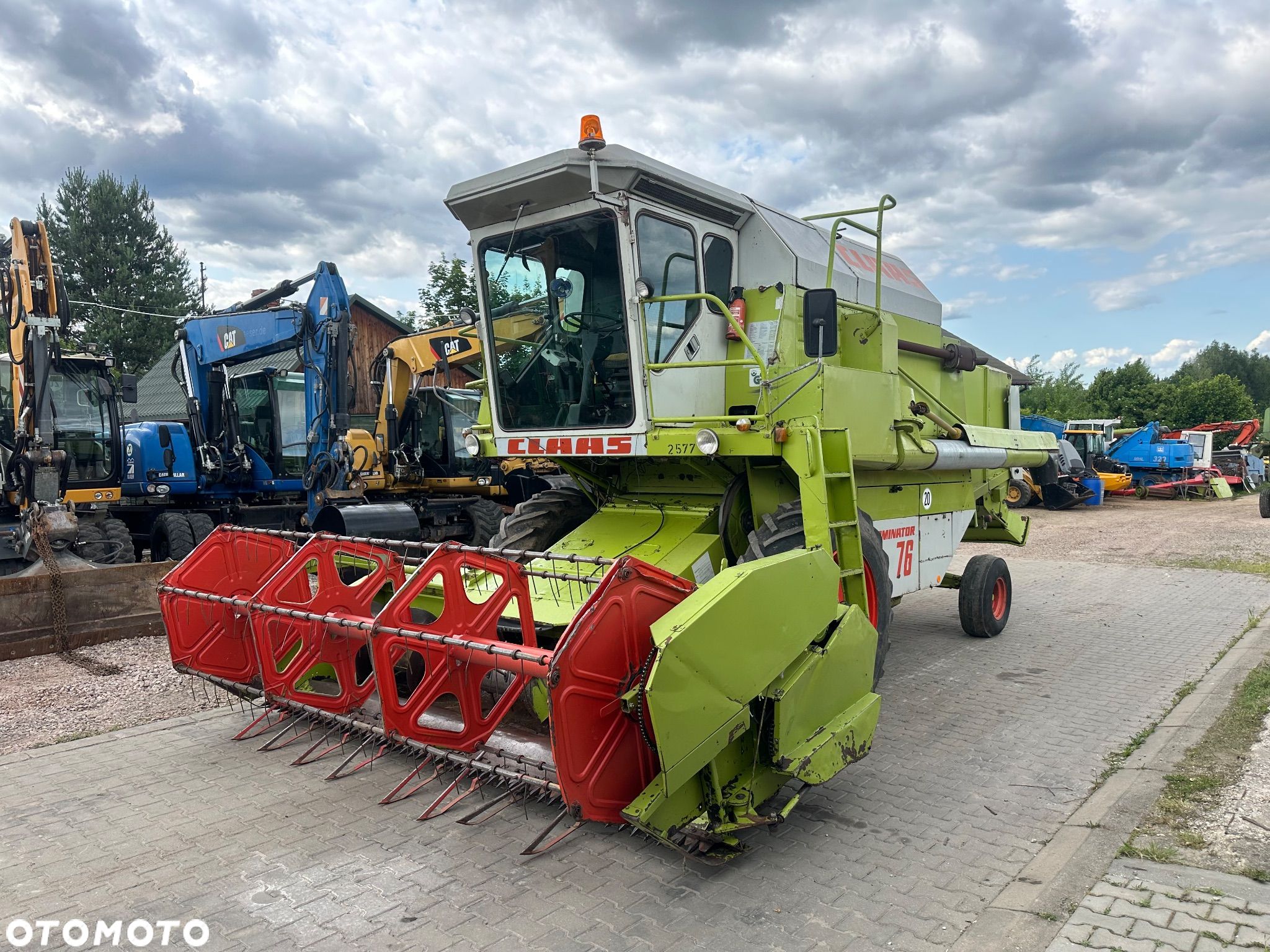 Claas Dominator 76 - 1