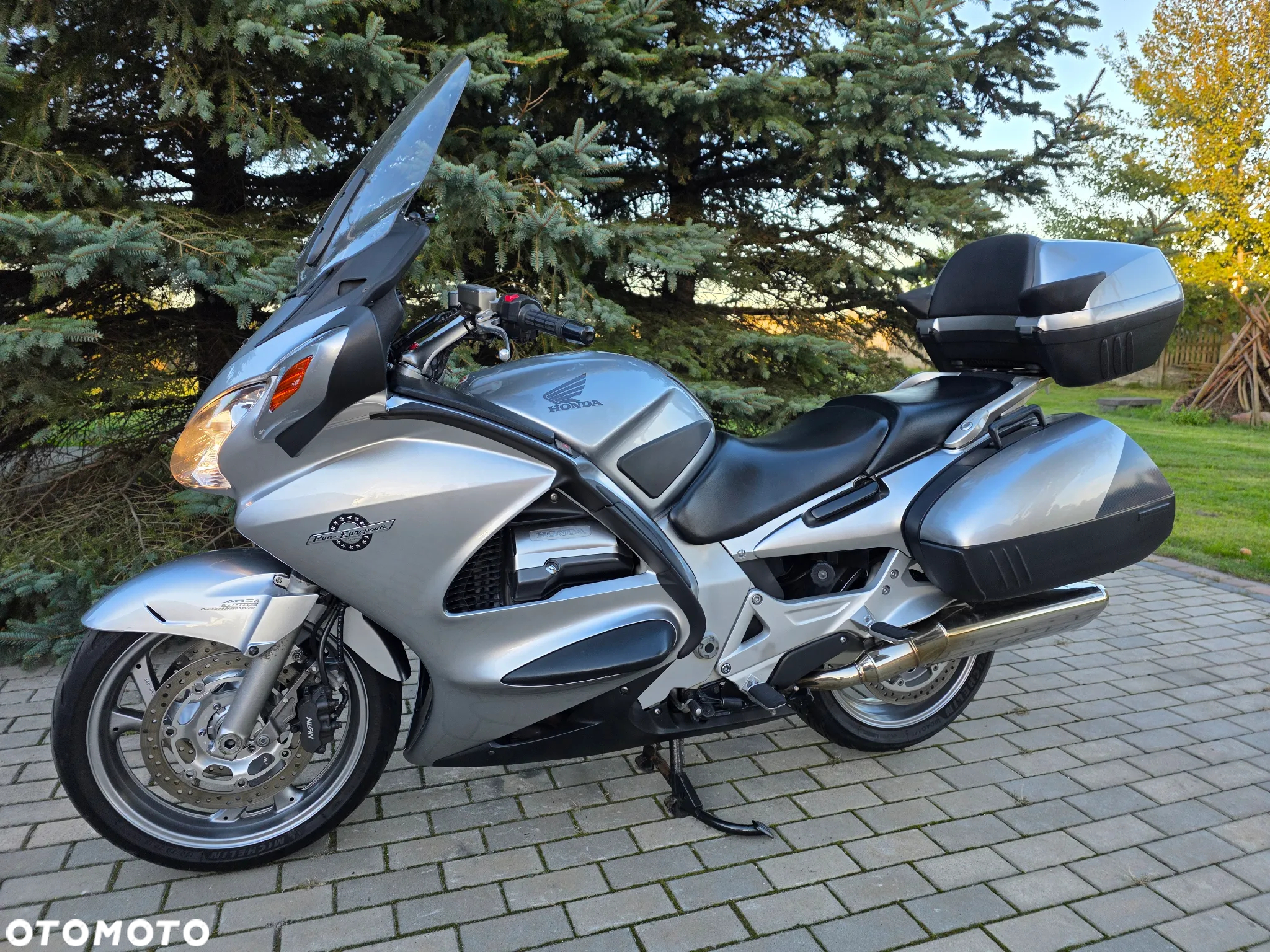 Honda ST - 2