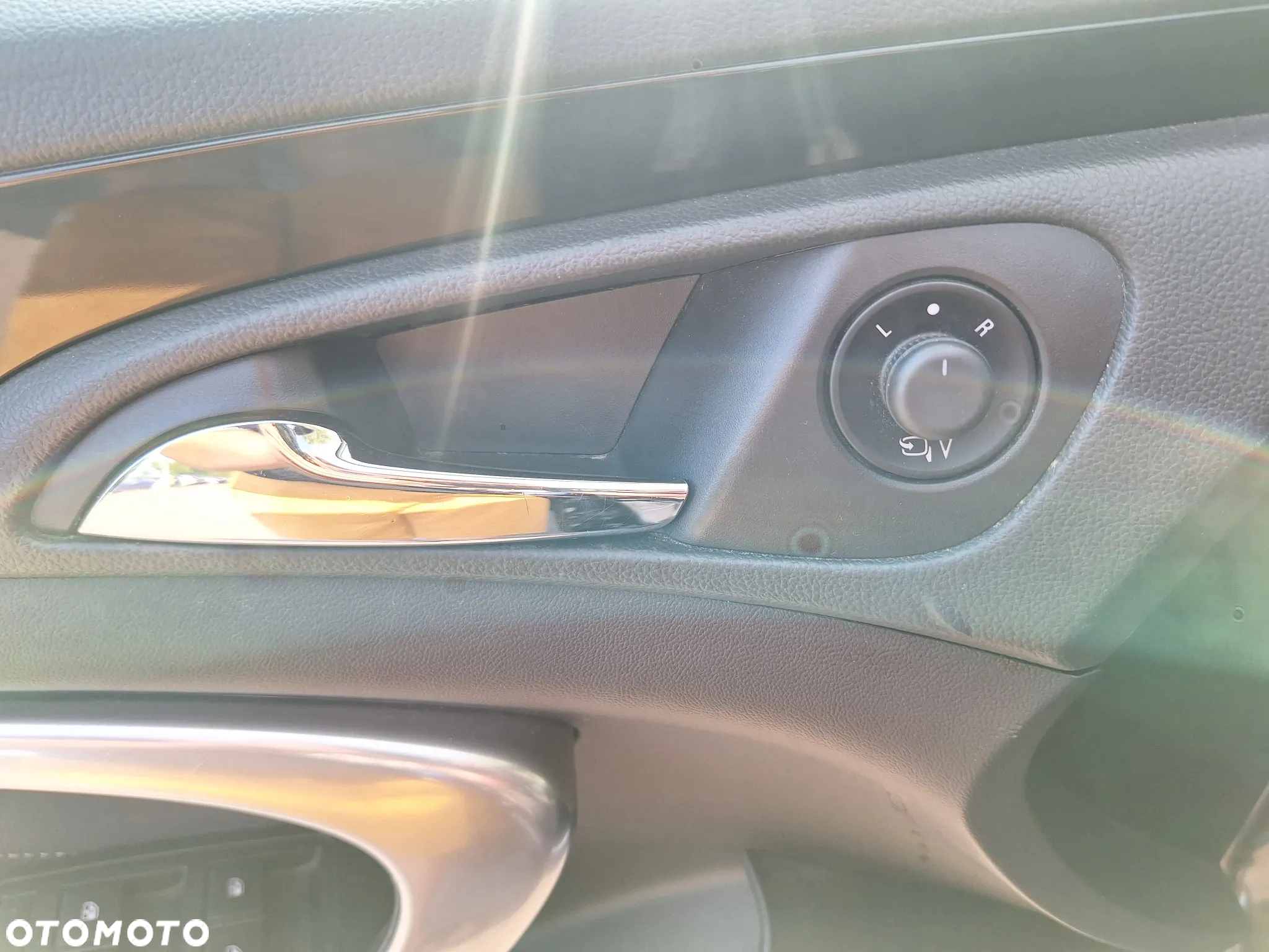 Opel Insignia 2.0 CDTI Cosmo - 18