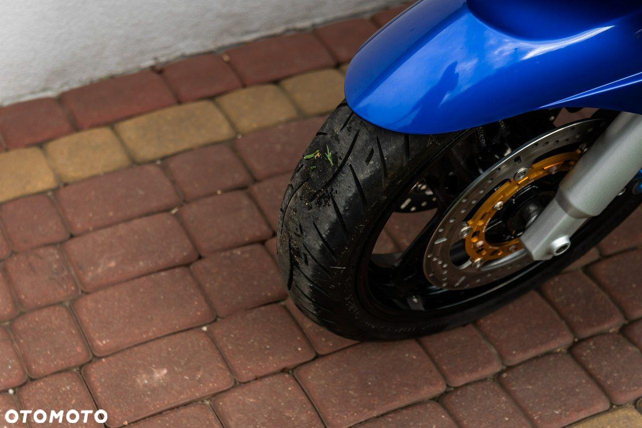 Yamaha FJR - 7