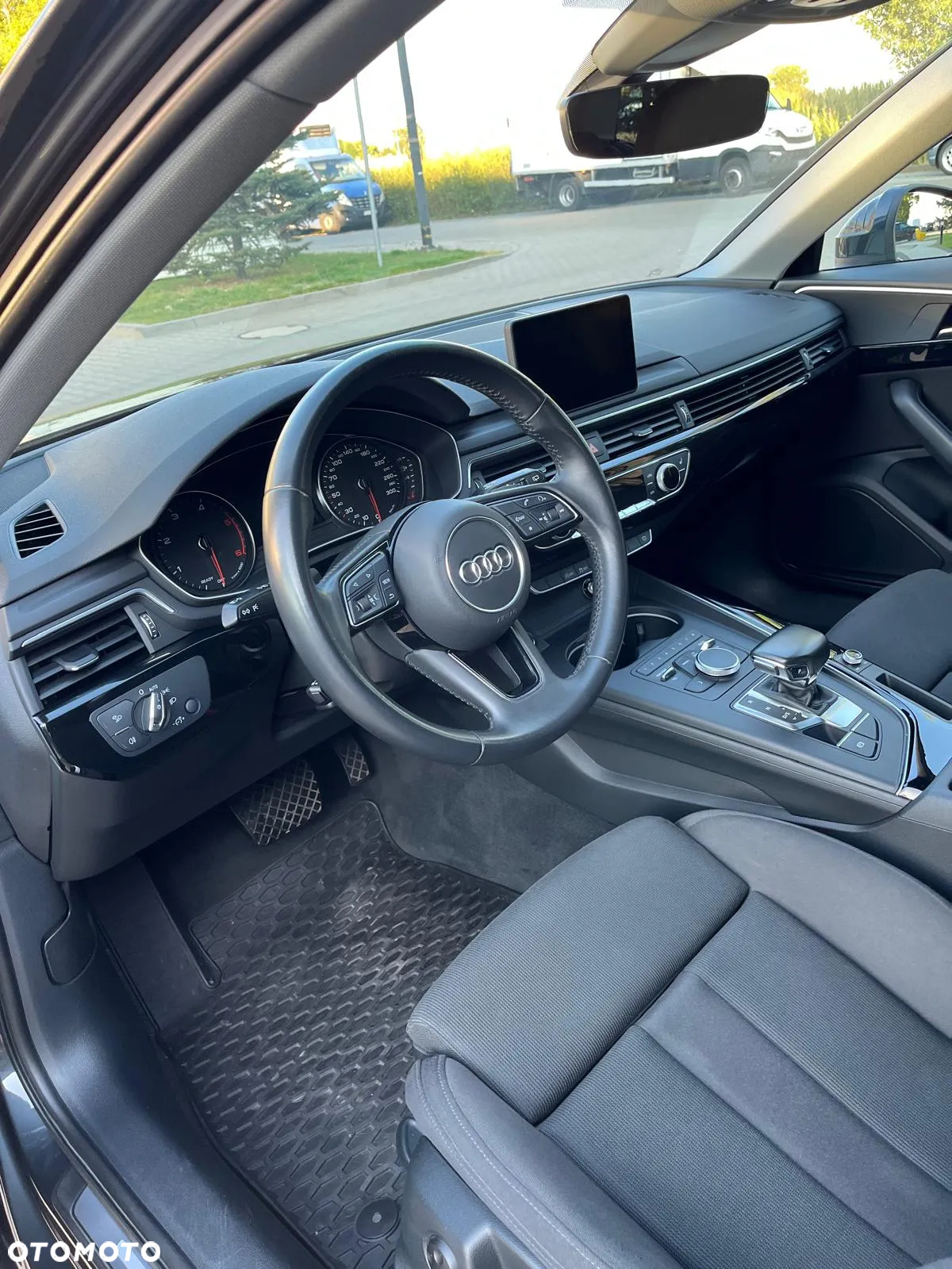 Audi A4 - 11