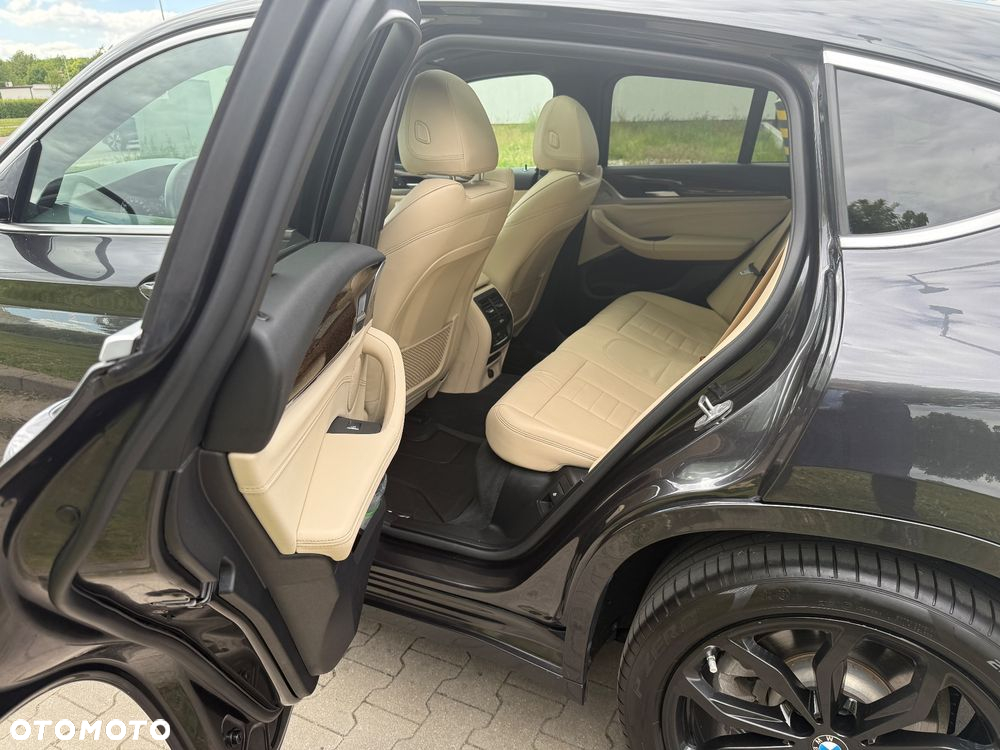 BMW X4 xDrive30i Advantage sport - 5
