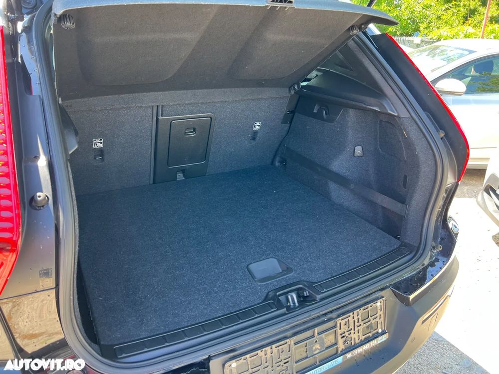 Volvo XC 40 D3 Momentum - 21