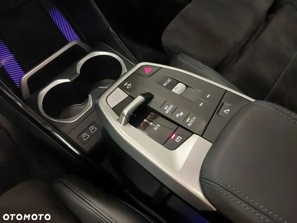 BMW X1 sDrive18i M Sport - 17