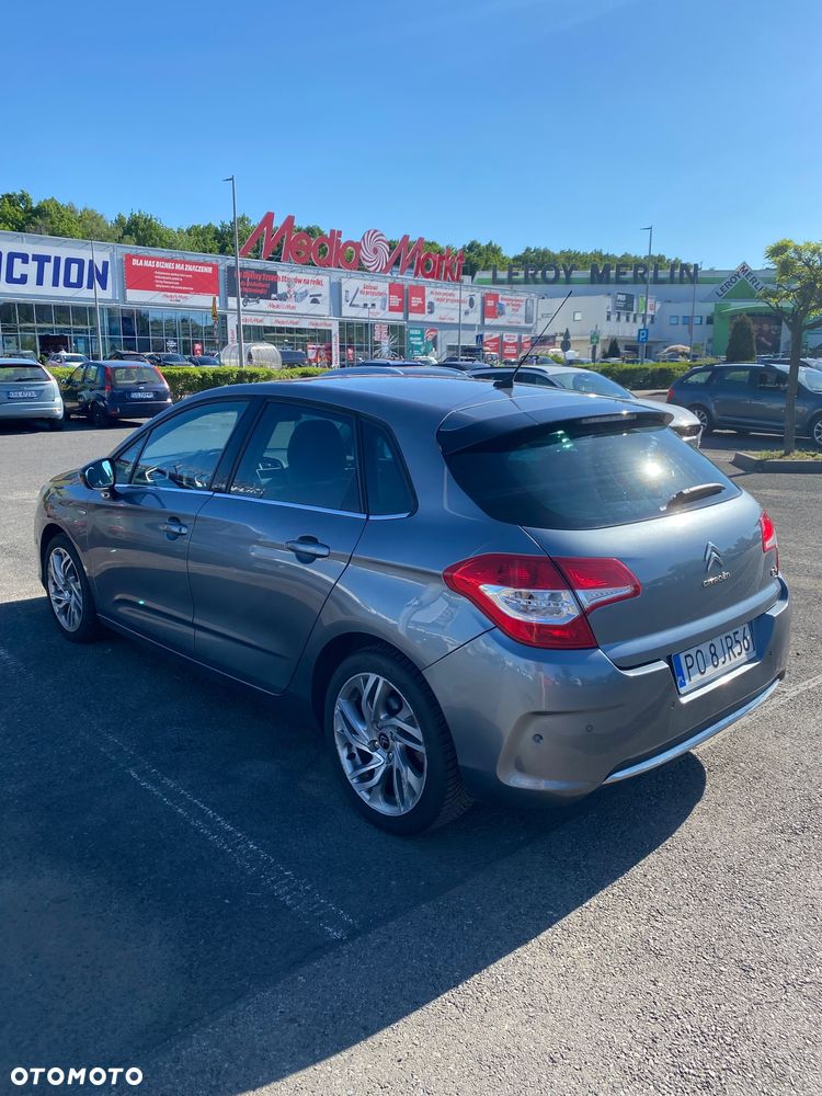 Citroën C4 e-HDi 110 Exclusive - 9