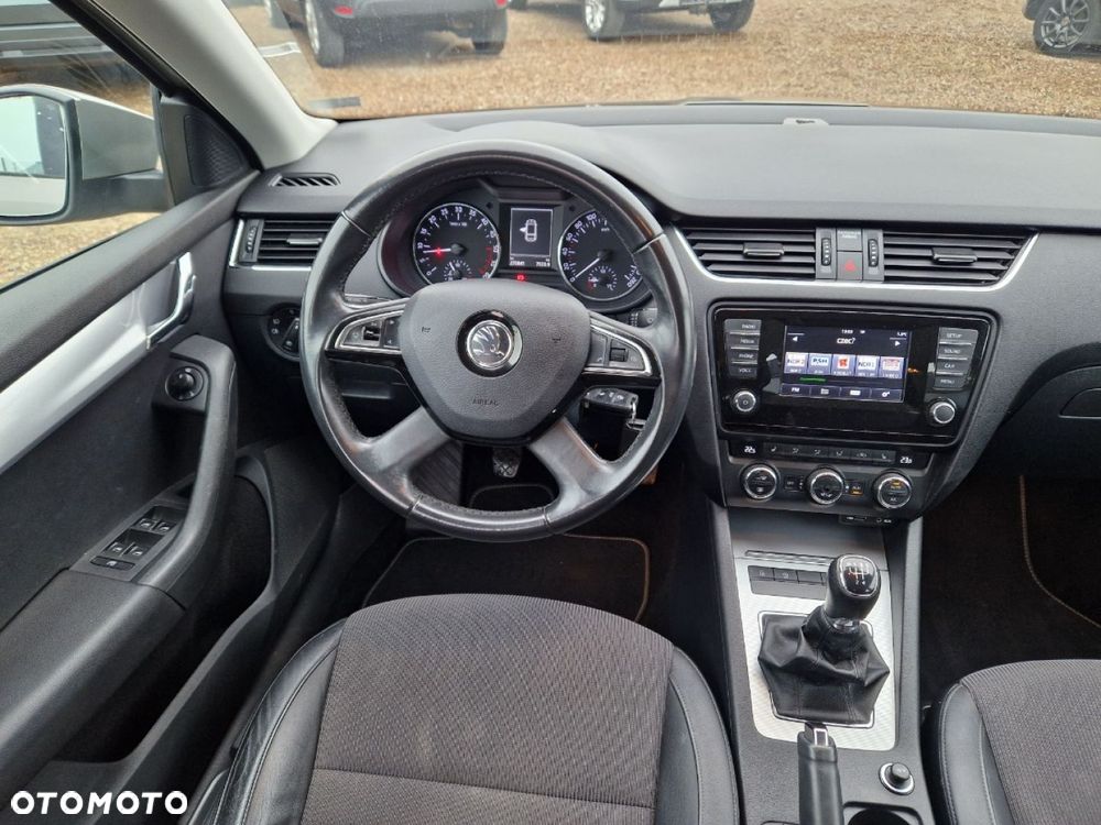 Skoda Octavia 1.6 TDI Ambition - 15
