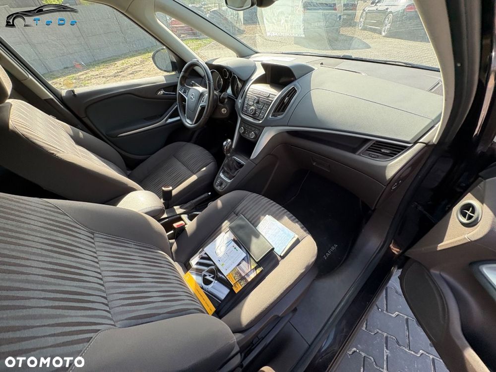 Opel Zafira 1.4 T Cosmo EcoFLEX S&S EU6 - 28