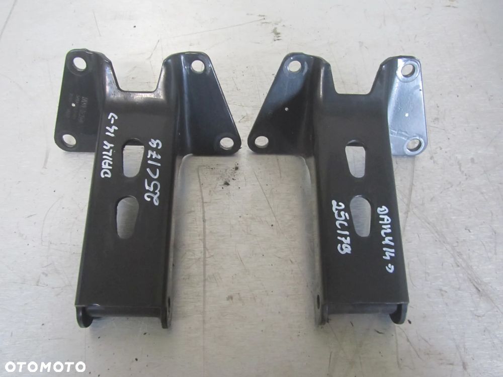 Iveco Daily 14->2.3 HPI Iveco Daily 14->2.3 HPI Iveco Daily 14->2.3 HPI mocowanie poduszka silnika x2 - 1