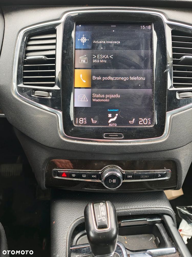 Volvo XC 90 D5 AWD Momentum - 9