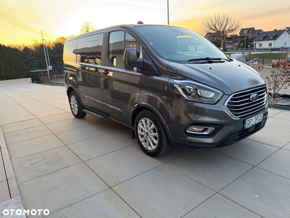 Ford Tourneo Custom 320 L1H1 VA Autm Titanium - 3