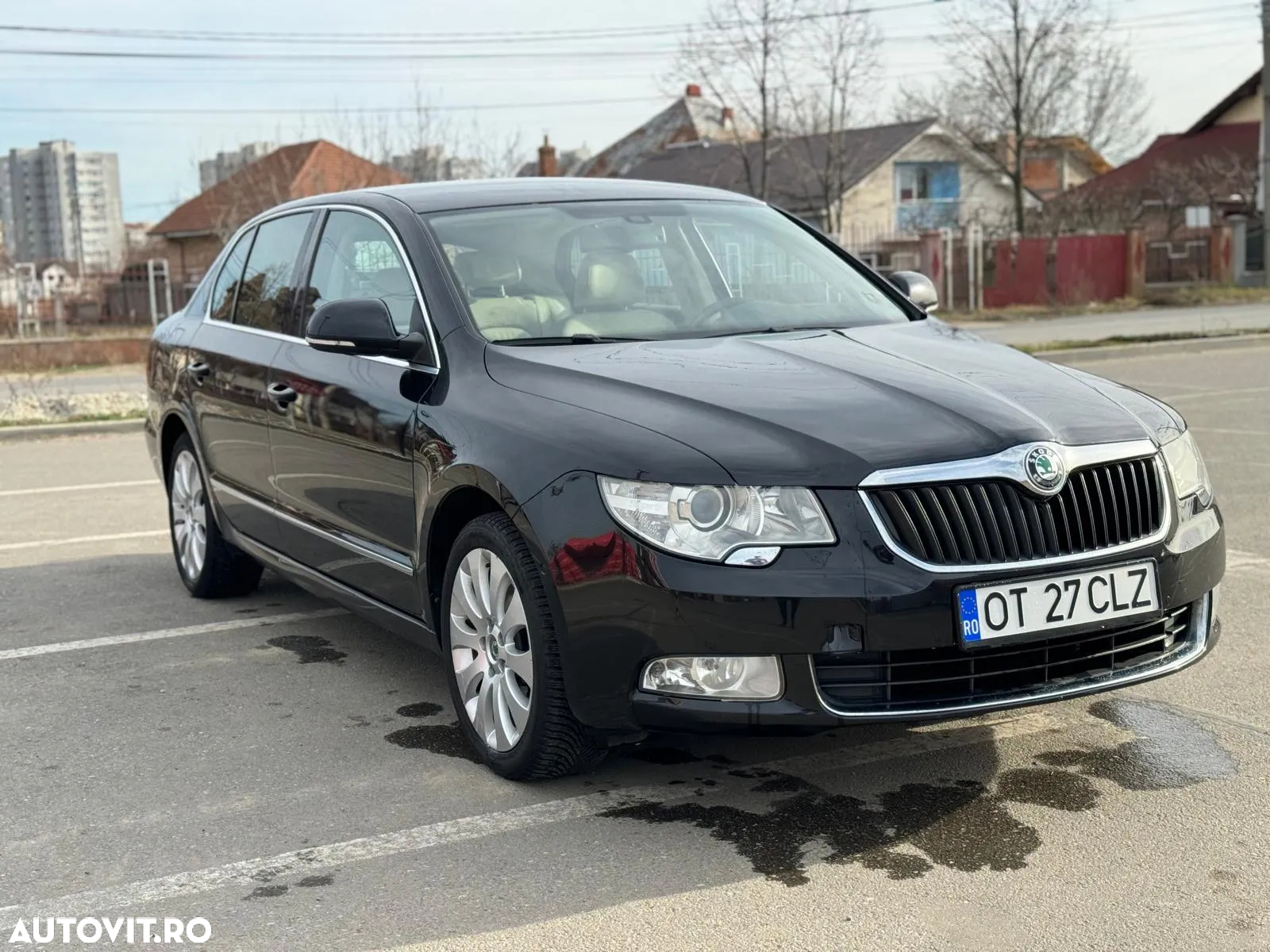 Skoda Superb 2.0 TDI 4x4 Elegance - 4