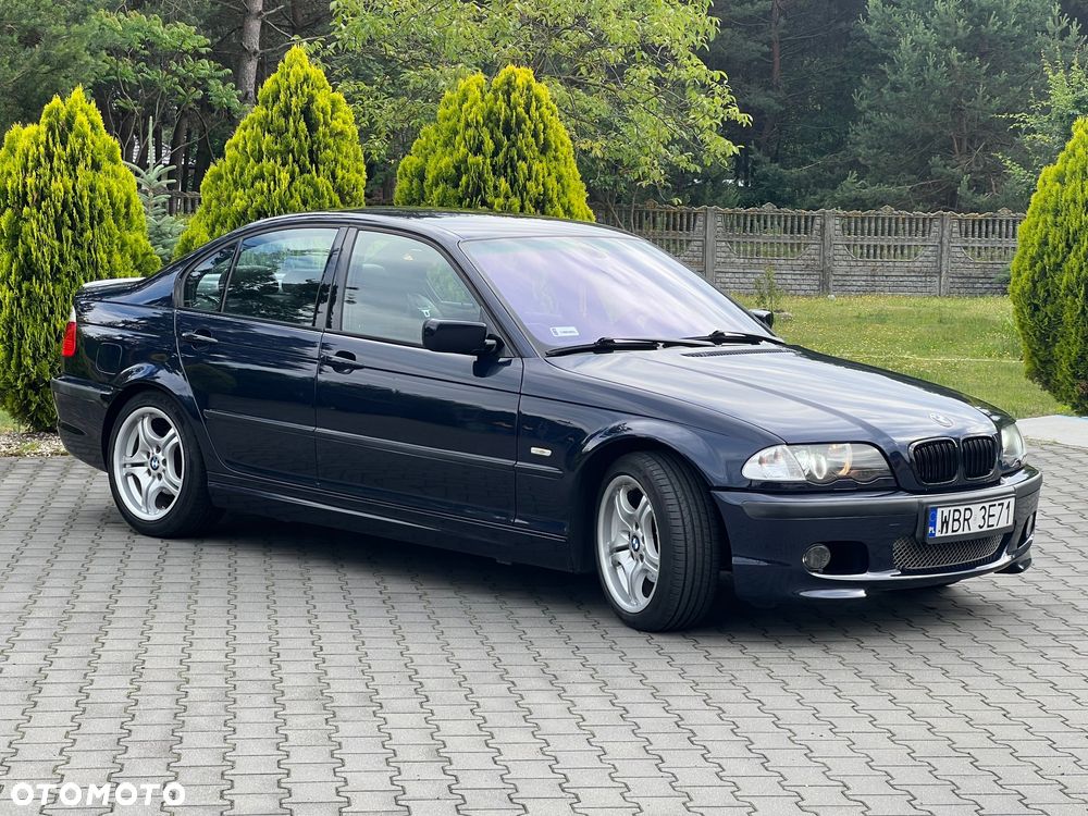 BMW Seria 3 320i - 4