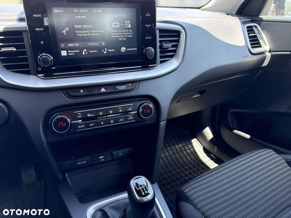 Kia Ceed - 20