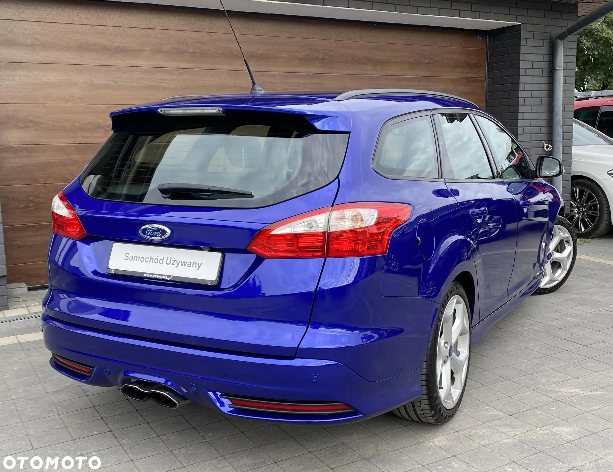 Ford Focus 2.0 EcoBoost ST mit Leder-Sport-Paket - 11
