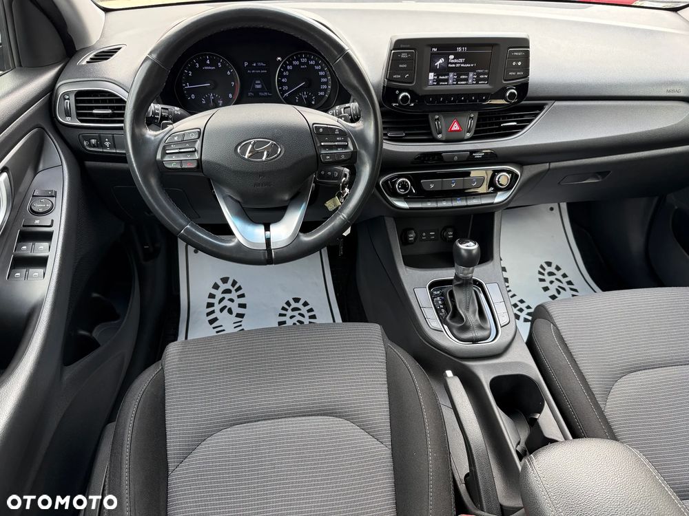 Hyundai i30 1.4 T-GDI Comfort DCT - 4