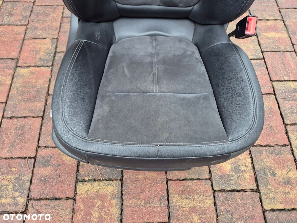 fotel prawy porsche macan 95b - 2