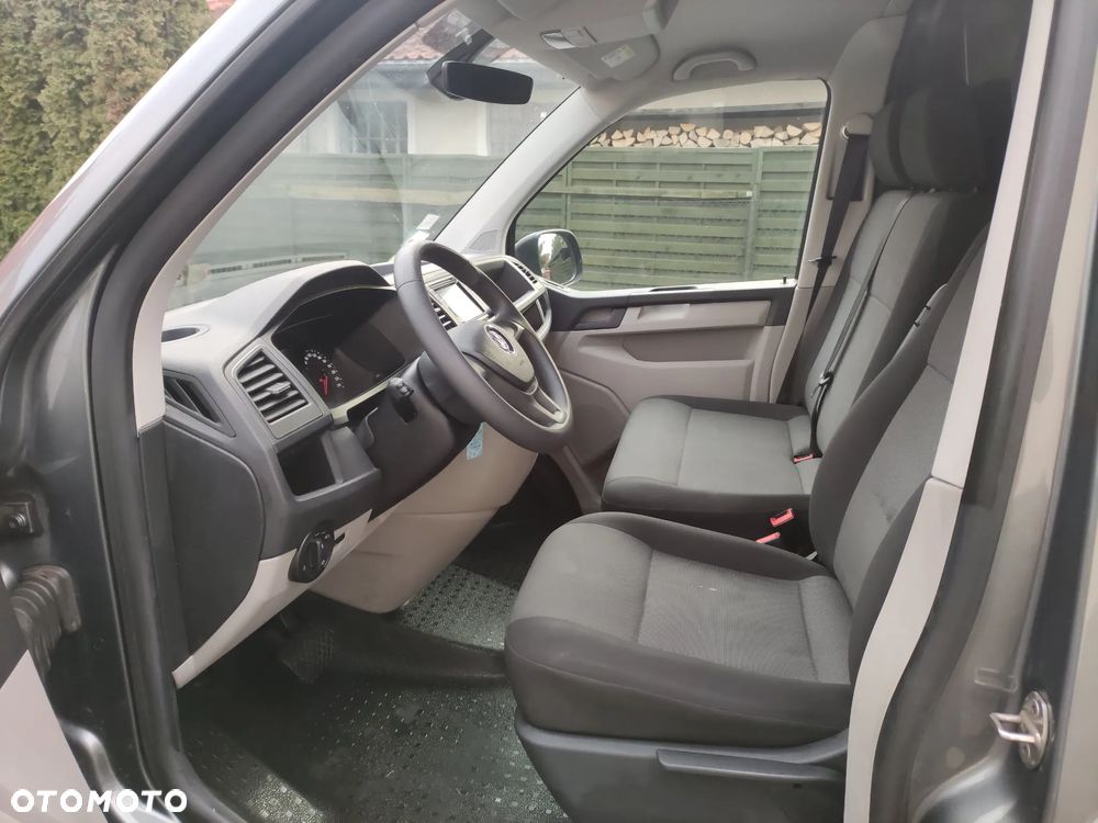 Volkswagen Transporter - 10