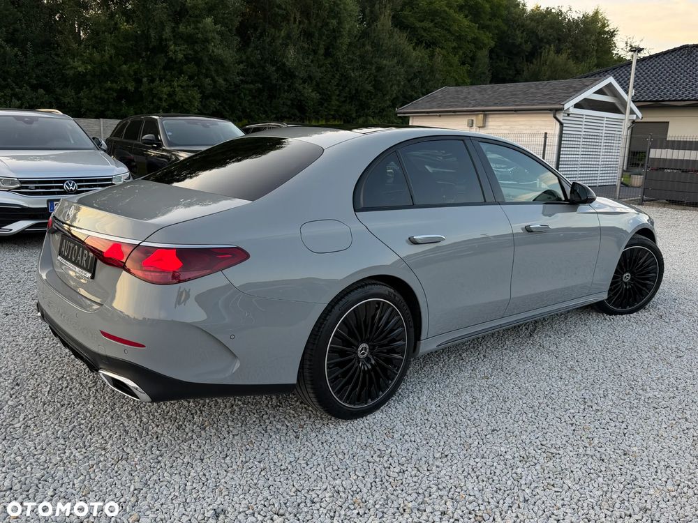 Mercedes-Benz Klasa E 400e 4Matic 9G-TRONIC AMG Line NIGHT Edition - 16