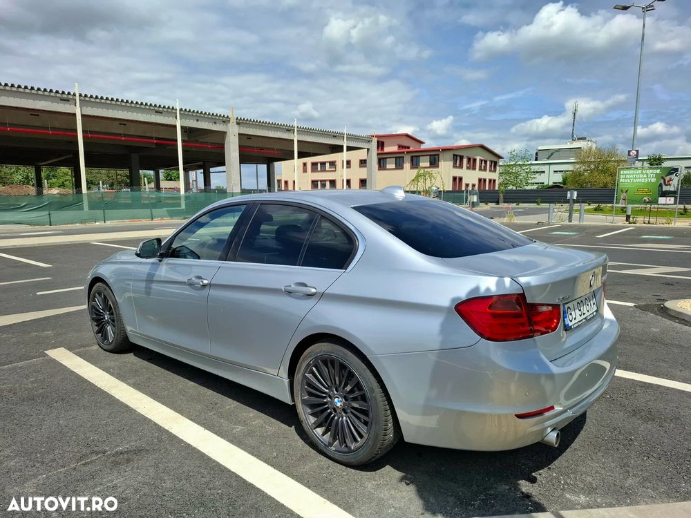 BMW Seria 3 320d xDrive - 5