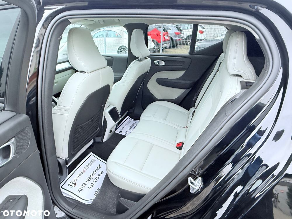 Volvo XC 40 T4 Geartronic Momentum Pro - 7