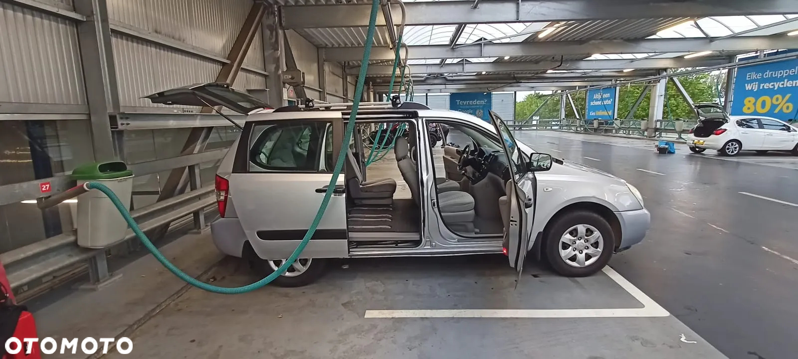 Kia Carnival 2.9 CRDi Tour - 9