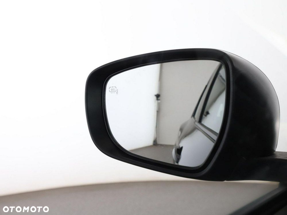 Suzuki Swift 1.2 Dualjet Hybrid Club - 33