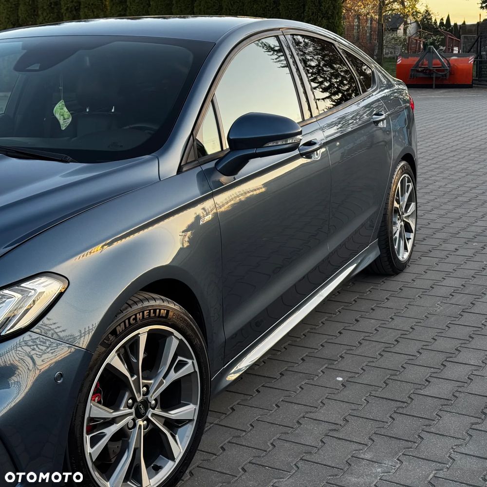 Ford Mondeo 2.0 EcoBlue ST-Line - 4