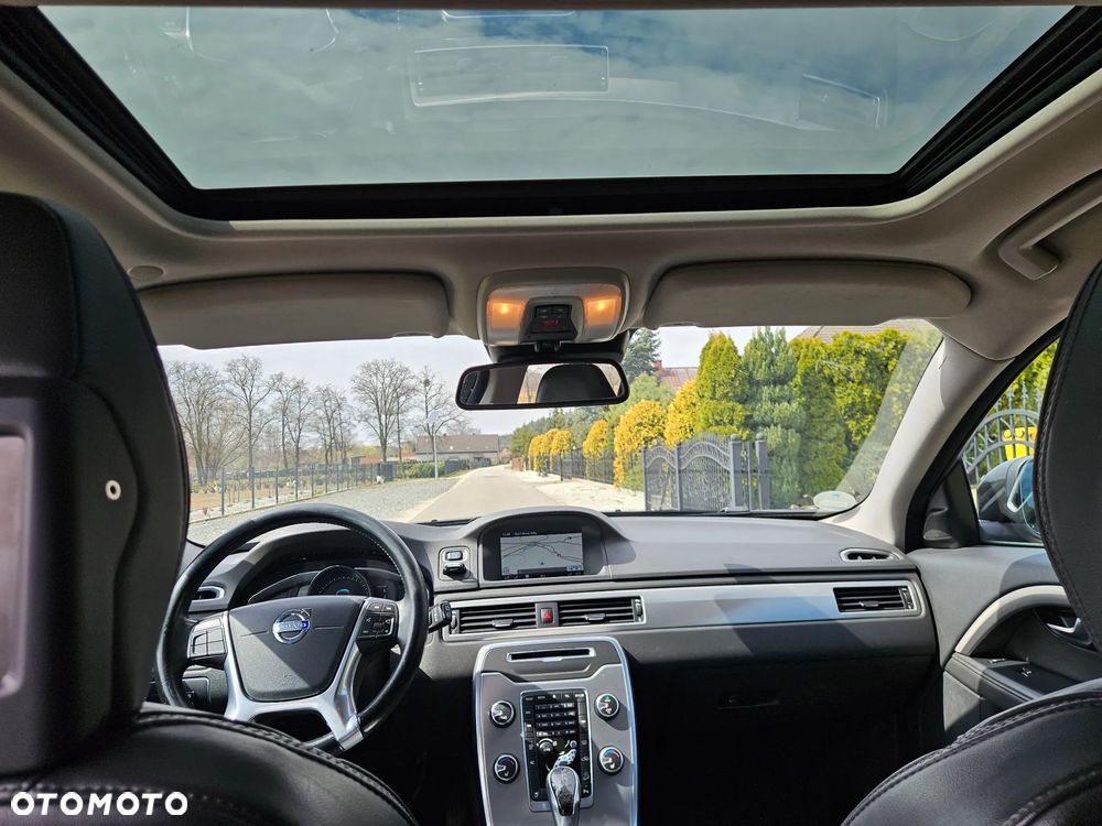 Volvo XC 70 D5 AWD Summum - 10