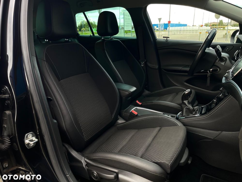 Opel Astra 1.6 D (CDTI) Start/Stop Innovation - 26