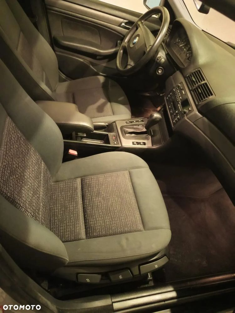 BMW Seria 3 - 13
