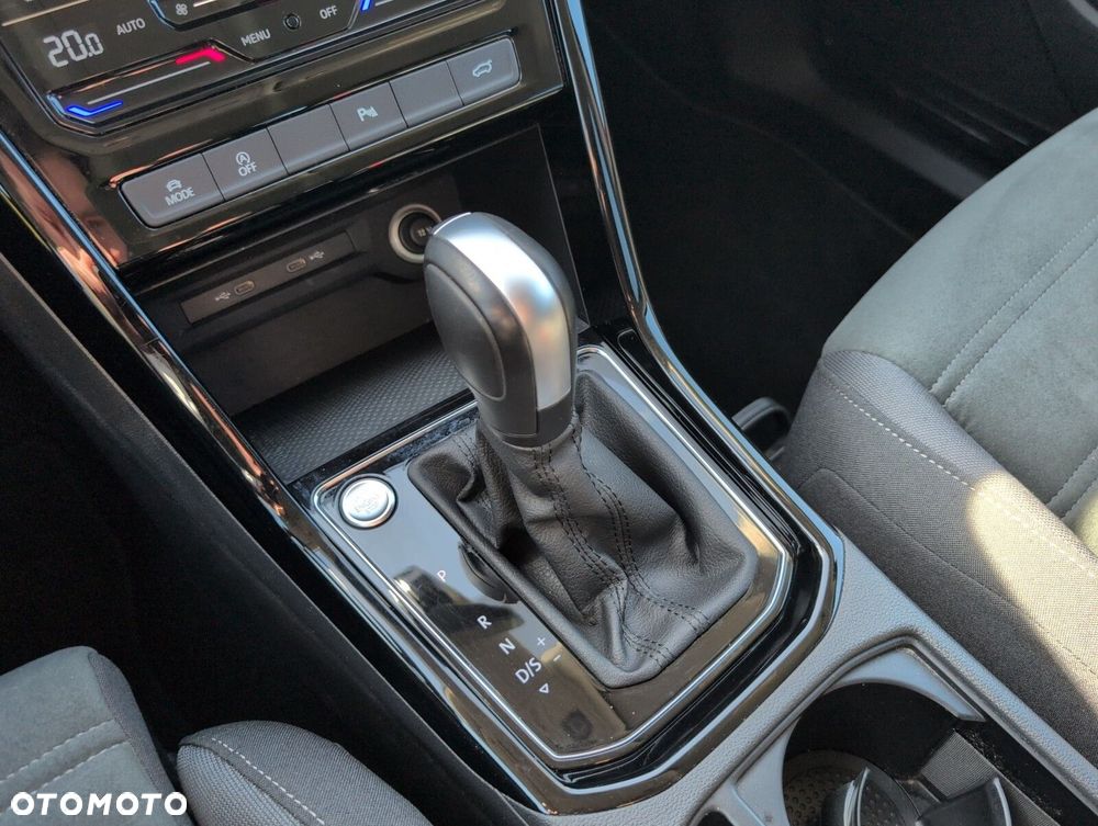 Volkswagen Touran 1.5 TSI EVO Highline DSG - 30