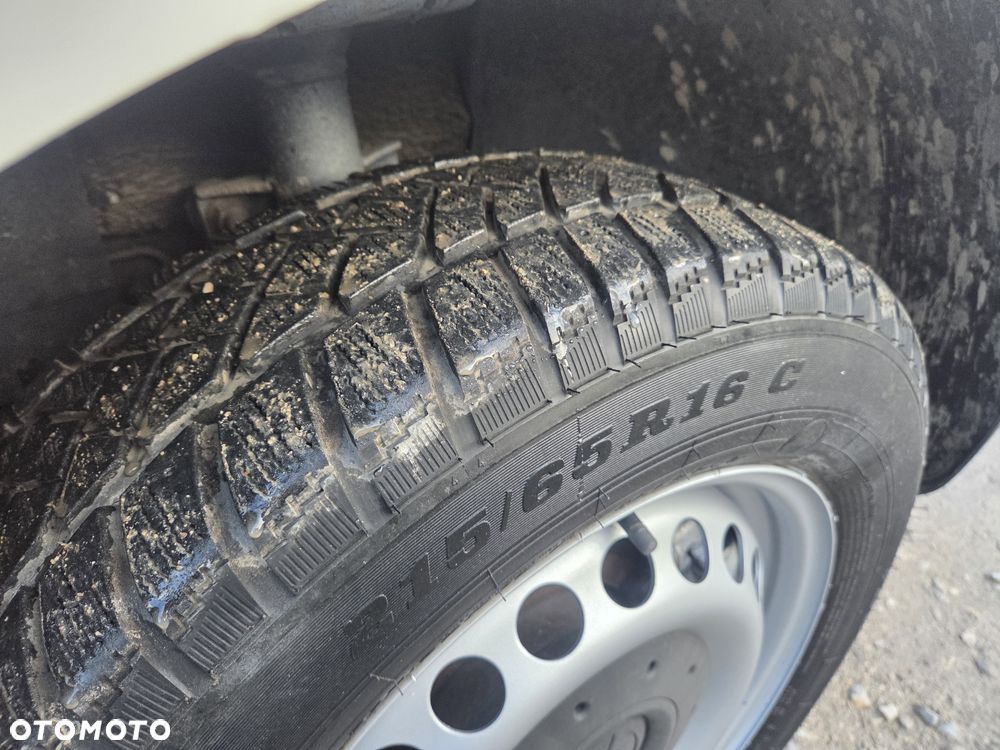 Volkswagen Transporter - 14