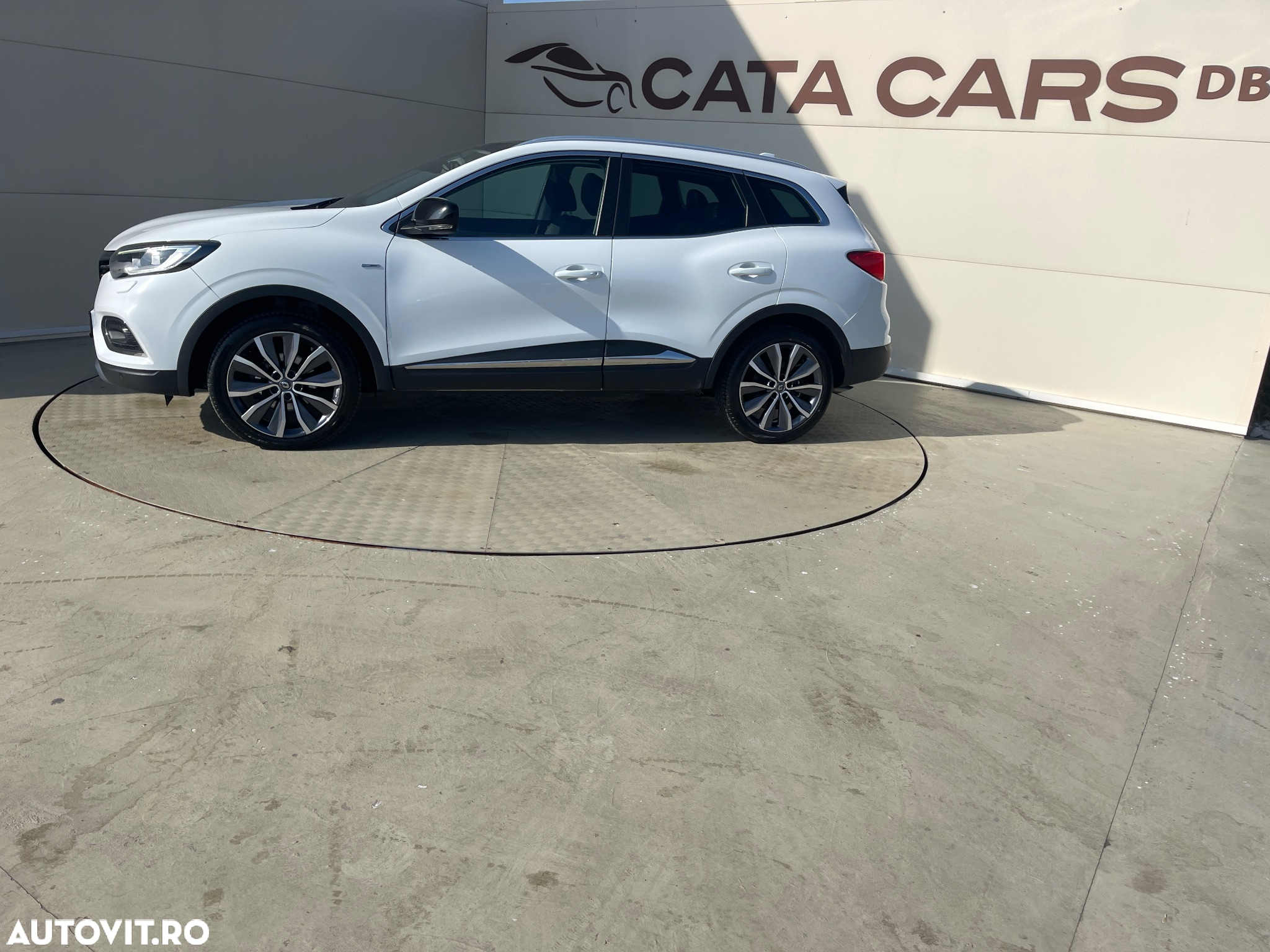 Renault Kadjar TCe EDC GPF Black Edition - 6