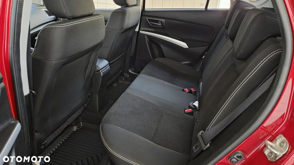 Suzuki SX4 S-Cross 1.4 T Premium - 10