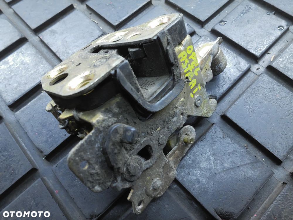 OPEL ASTRA F I ZAMEK DRZWI LEWY TYŁ TYLNY - 1