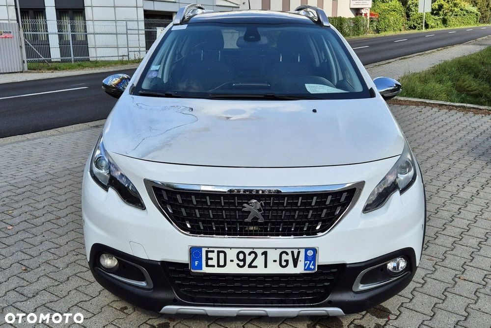 Peugeot 2008 - 9