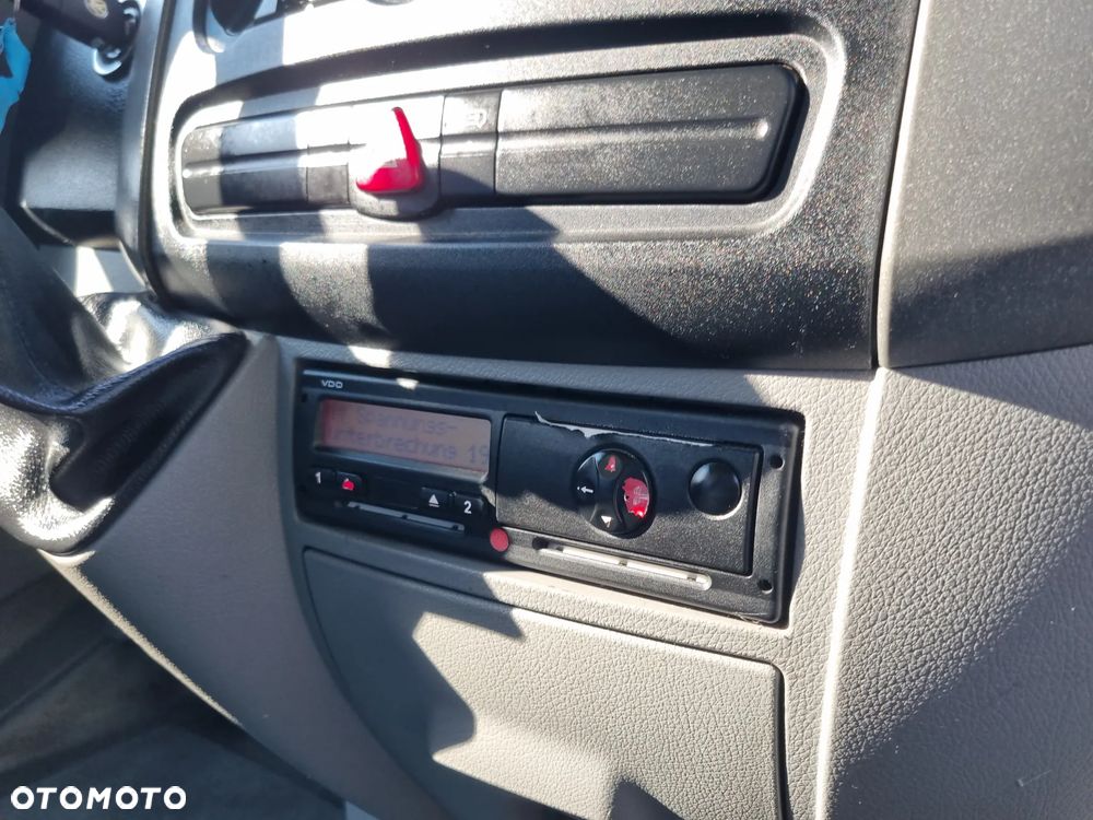 Volkswagen Crafter - 22