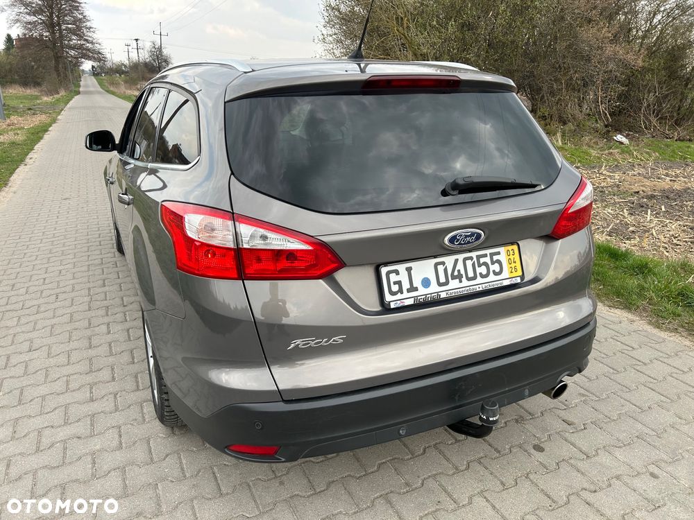 Ford Focus 2.0 TDCi DPF Champions Edition - 11